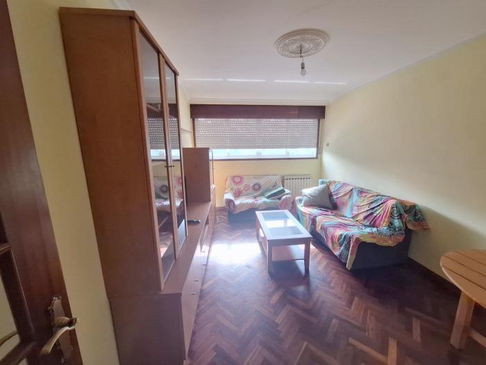 Se vende piso en el centro de Ribeira
